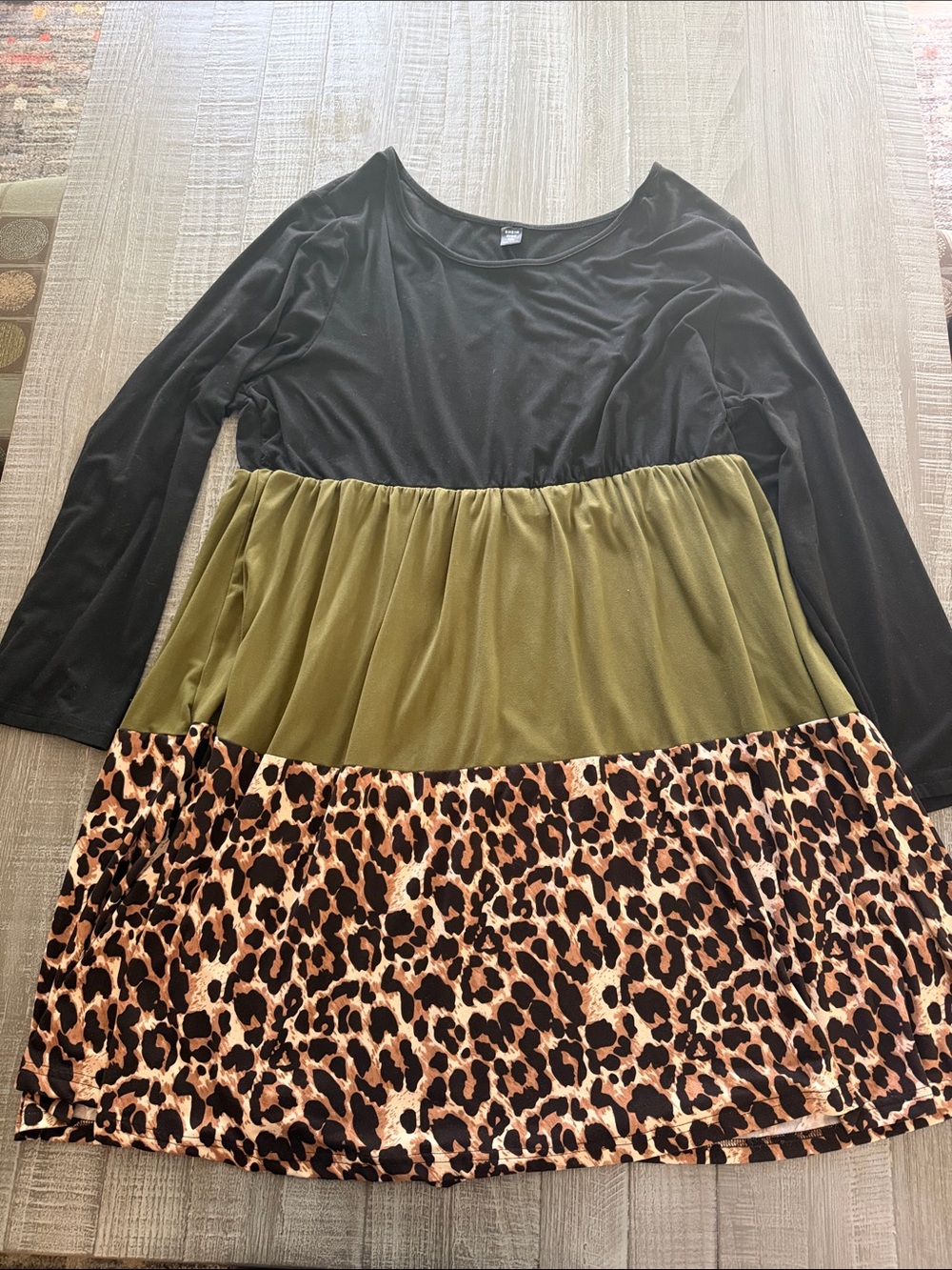 Black Olive Green Leopard Tiered Tunic Top